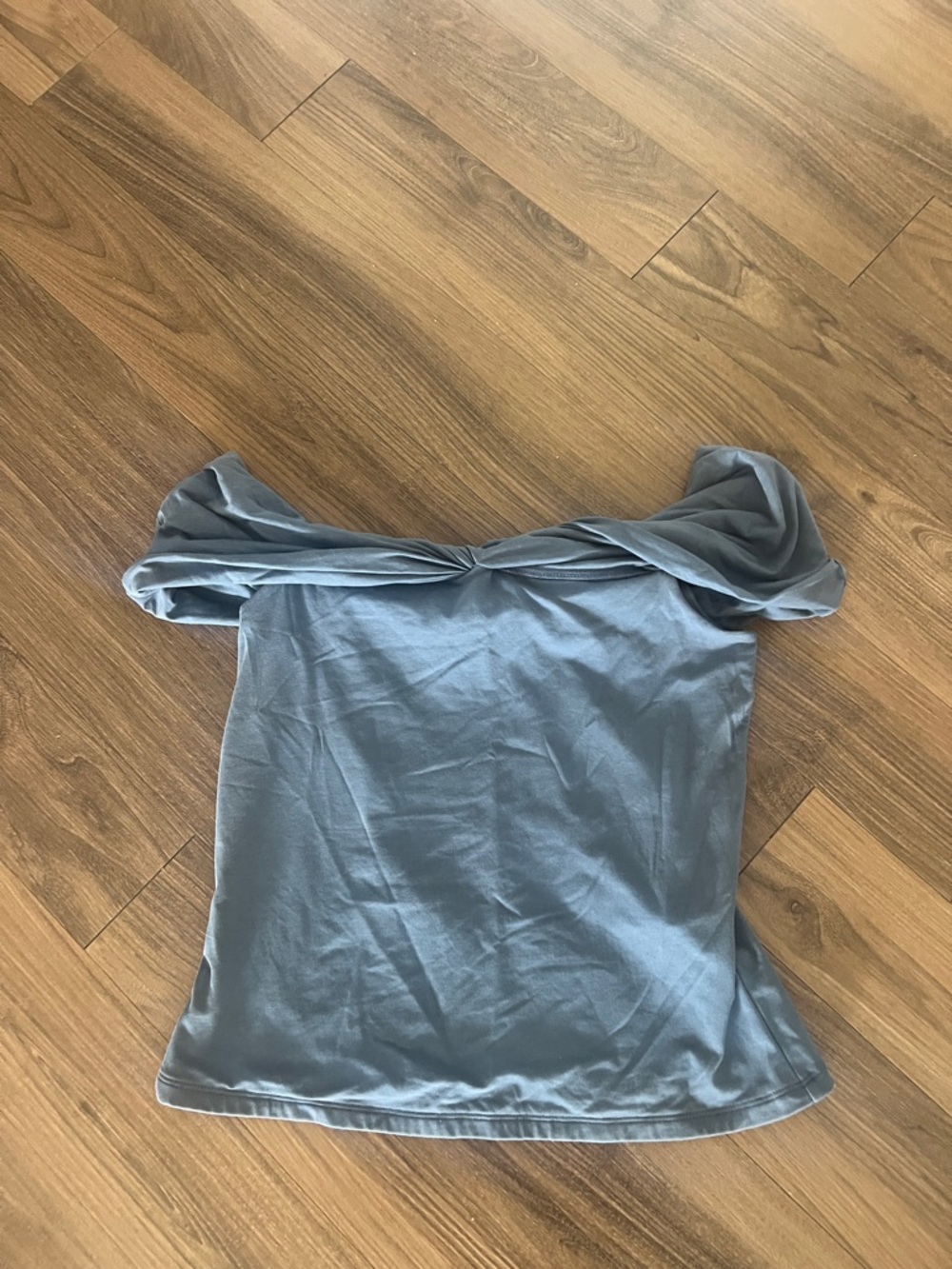Abercrombie & Fitch Off-Shoulder Slate Blue Twist-Front Crop Top